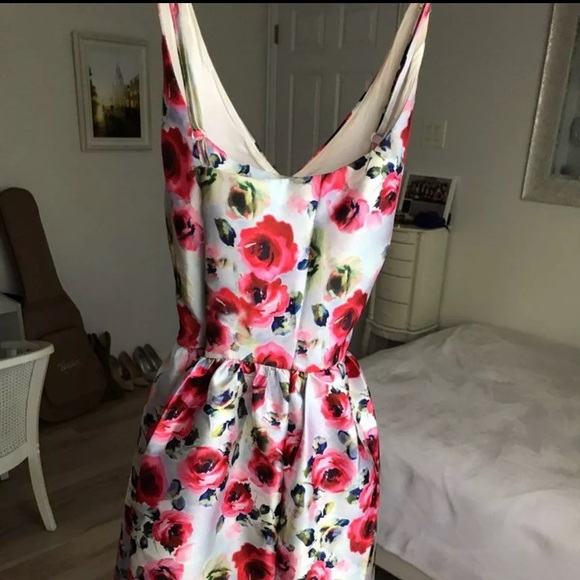 Formal Floral Dress - Picture 3 of 4